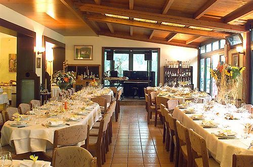 Hotel Ristorante Giordano Cavernago Exterior foto